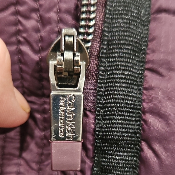 Calvin Klein Deep Purple Quilted Vest - Picture 14 of 14